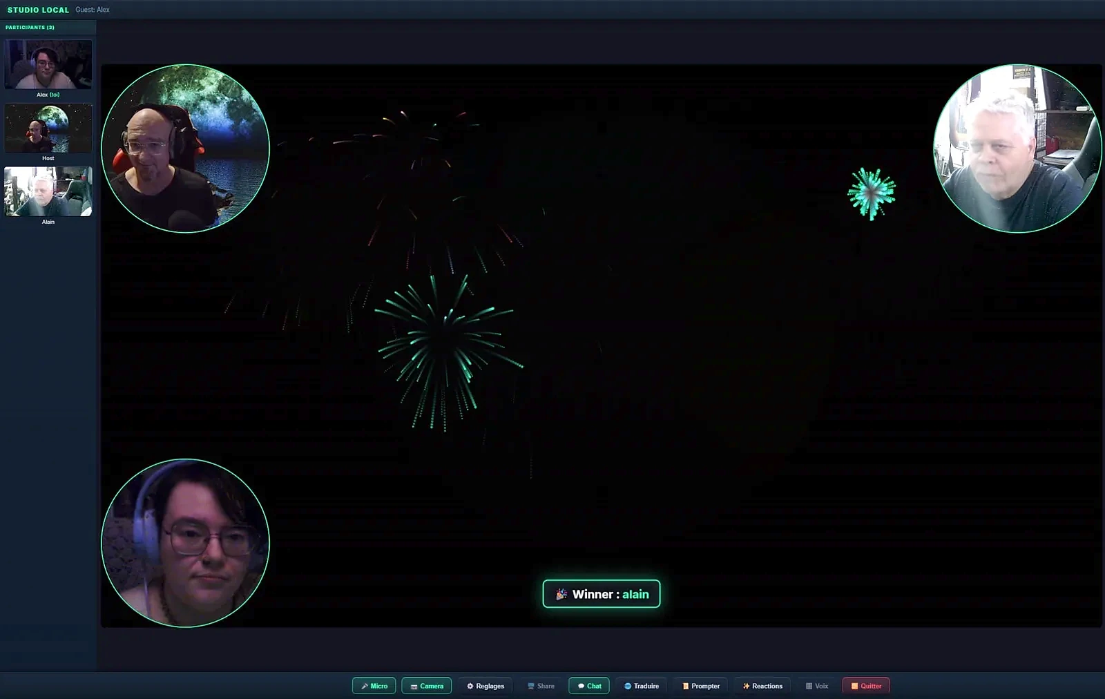 Le meme resultat vu par un invite : feux d’artifice et bandeau du gagnant sur la scene